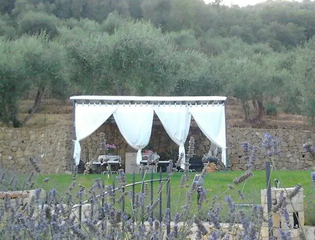 Bed and Breakfast La Cicala Stonata Dolceacqua Bed & Breakfast